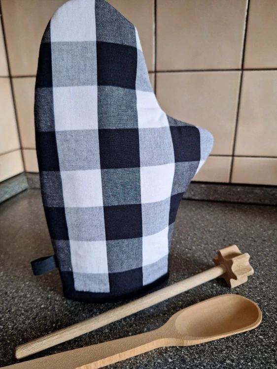 Kuchyňská chňapka černé kostky