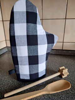 Kuchyňská chňapka černé kostky